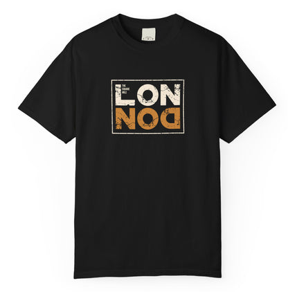 חולצת טי מודפסת London – חולצה עם הדפס לונדון בסגנון אורבני