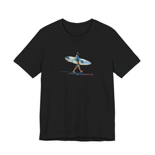חולצת טי מודפסת גולש גלים – חולצה עם הדפס Surf בסגנון חוף